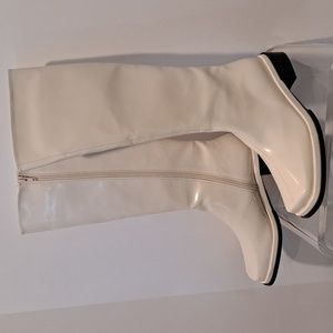 NEW Semi-Square Toe Knee-High Boots (Creamy White) - Lattelier